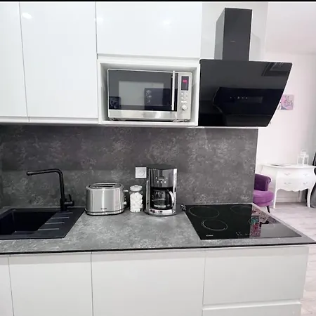 Moderne Et Calme En Plein Centre Apartamento