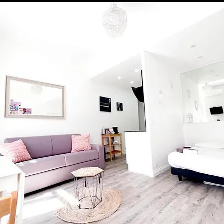 Moderne Et Calme En Plein Centre *