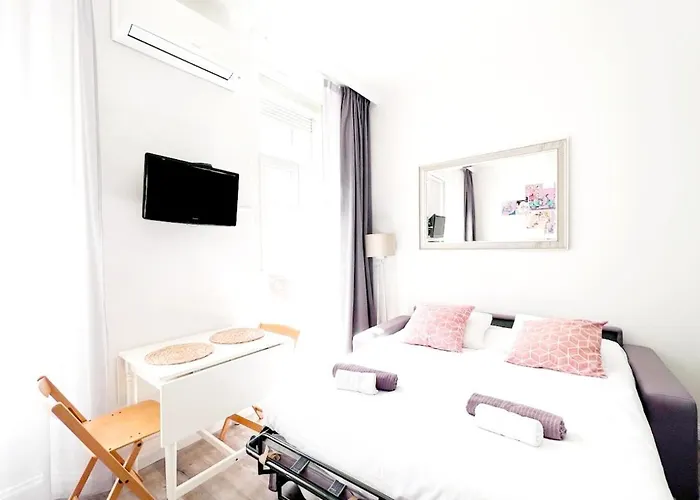 Moderne Et Calme En Plein Centre *