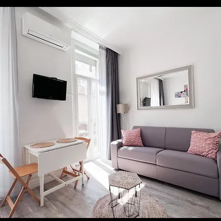 Moderne Et Calme En Plein Centre 公寓 戛纳